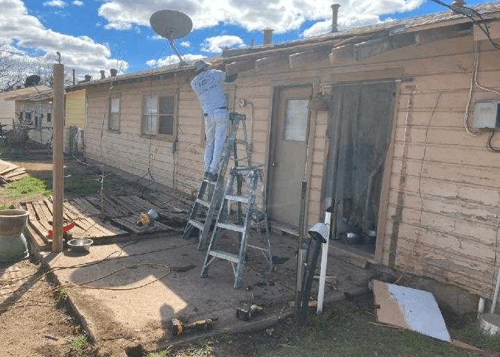Repairs and painting services around Hamlin, Texas 79520